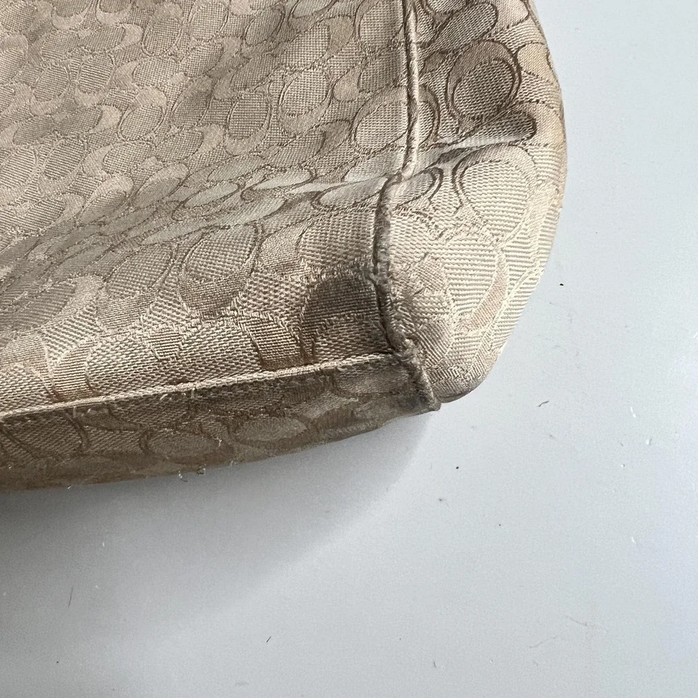Coach Celeste Convertible Hobo Bag Signature Canvas Khaki Chalk F58327